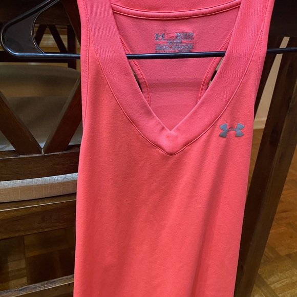 Under Armour tank top - Picture 2 of 4
